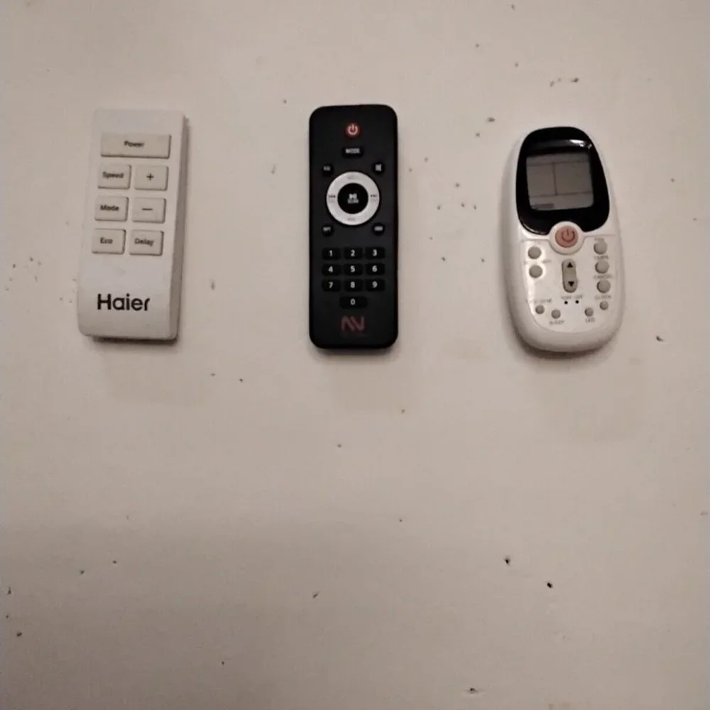 Lot Of 12 Mixed Remote Controls